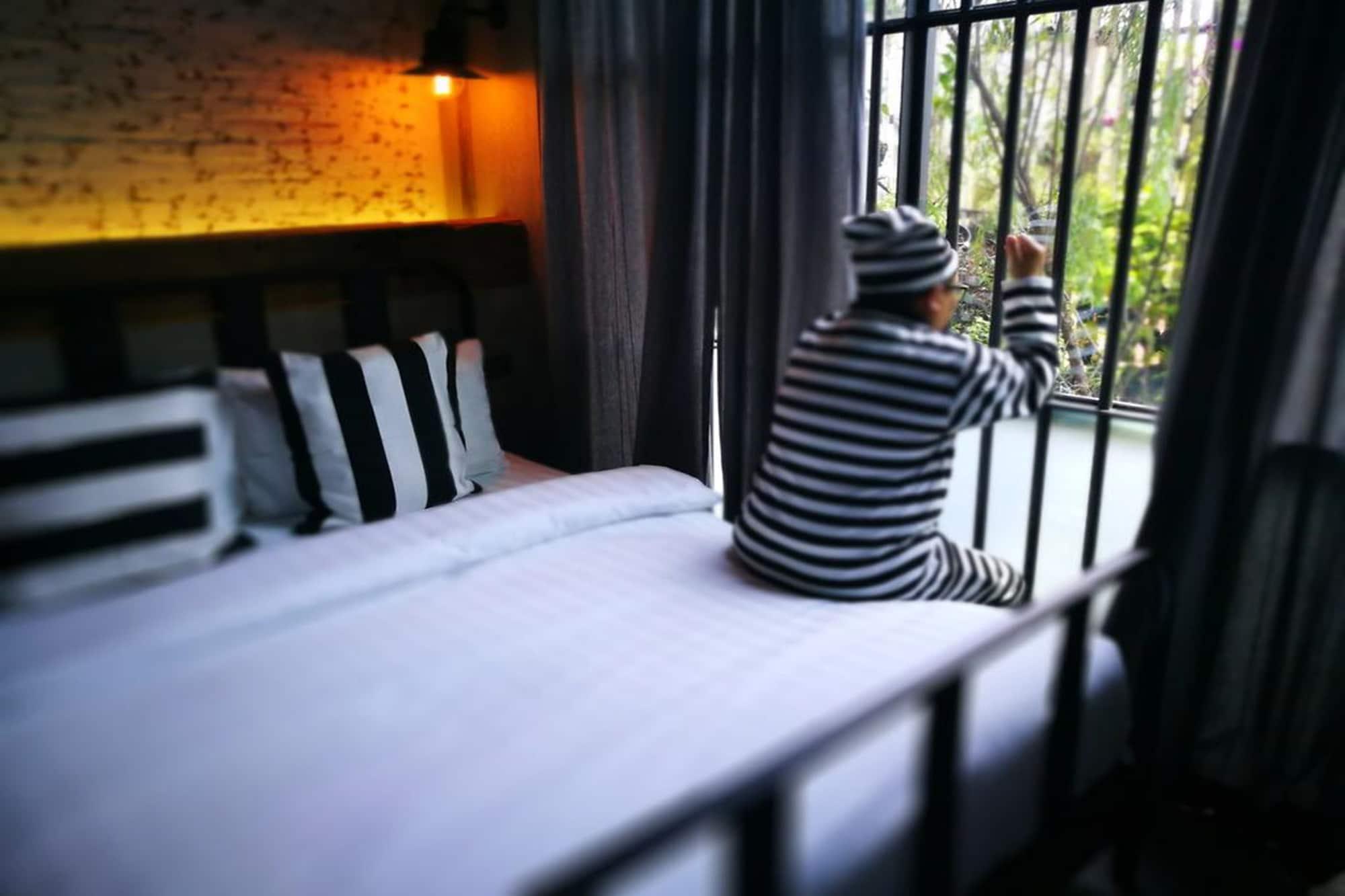 Sook Station Hostel Bangkok Bagian luar foto